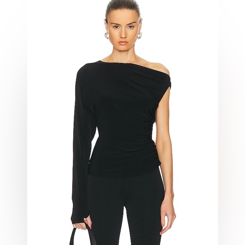 NORMA KAMALI
One Sleeve Drop Shoulder Side Drape Top